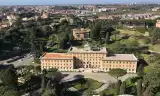 Vatican tiếp tục quá trình chuyển đổi sinh thái với 14 xe điện mới